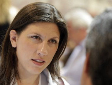 Γ.Μαυρώτας για Ζ.Κωνσταντοπούλου: «Εμπόδισε τον Γερμανό πρέσβη να καταθέσει στεφάνι στο Δίστομο»